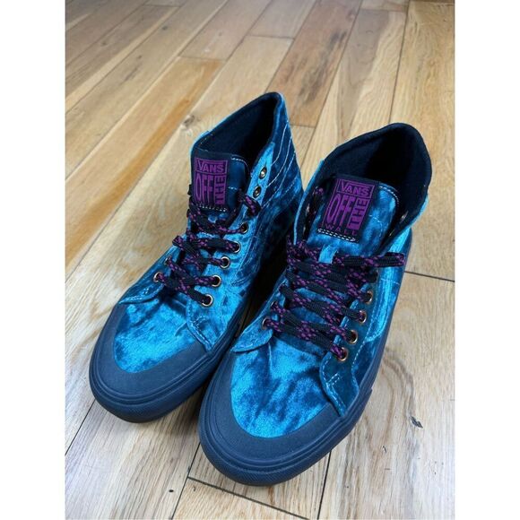 SUPER RARE Vans Women's Teal and Black (W/ Red Details) High-Top Sneakers - Picture 1 of 5